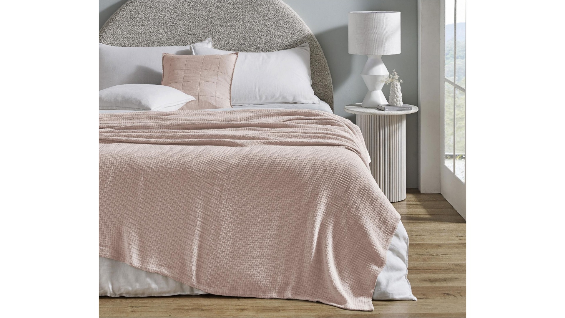 L'Avenue Coolum Misty Rose Cotton Waffle Blanket - Queen/King