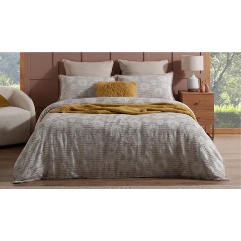 L'Avenue Sunseeker Quilt Cover Set