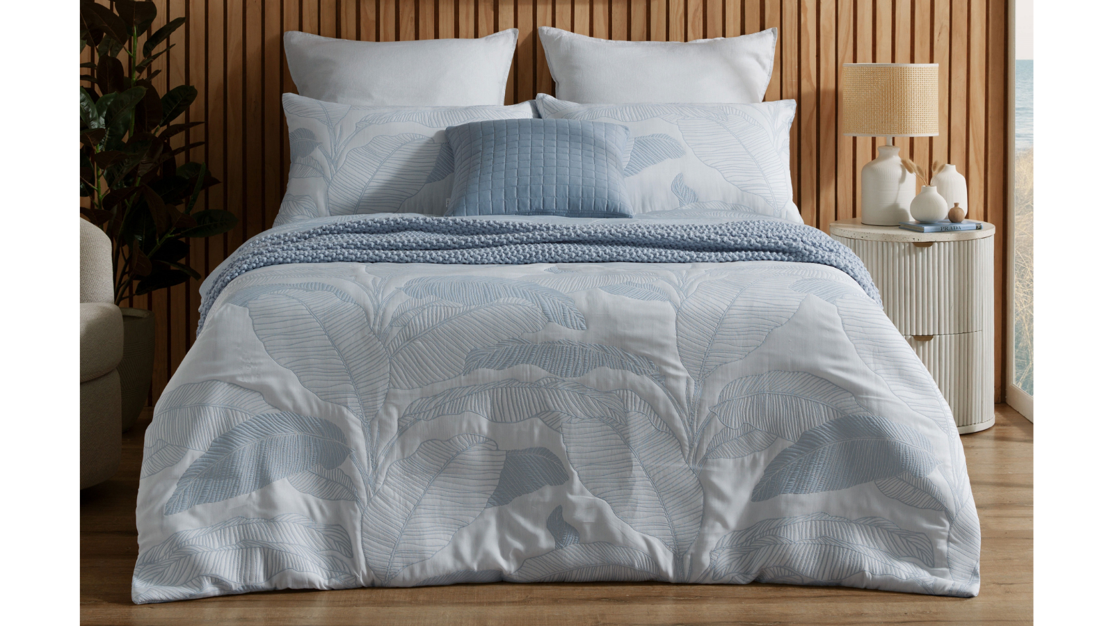 L'Avenue Palmira Blue Quilt Cover Set - Queen