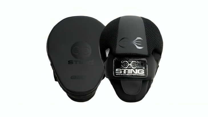 Sting Armaplus Matte Focus Mitt Boxing MMA Punch Pad