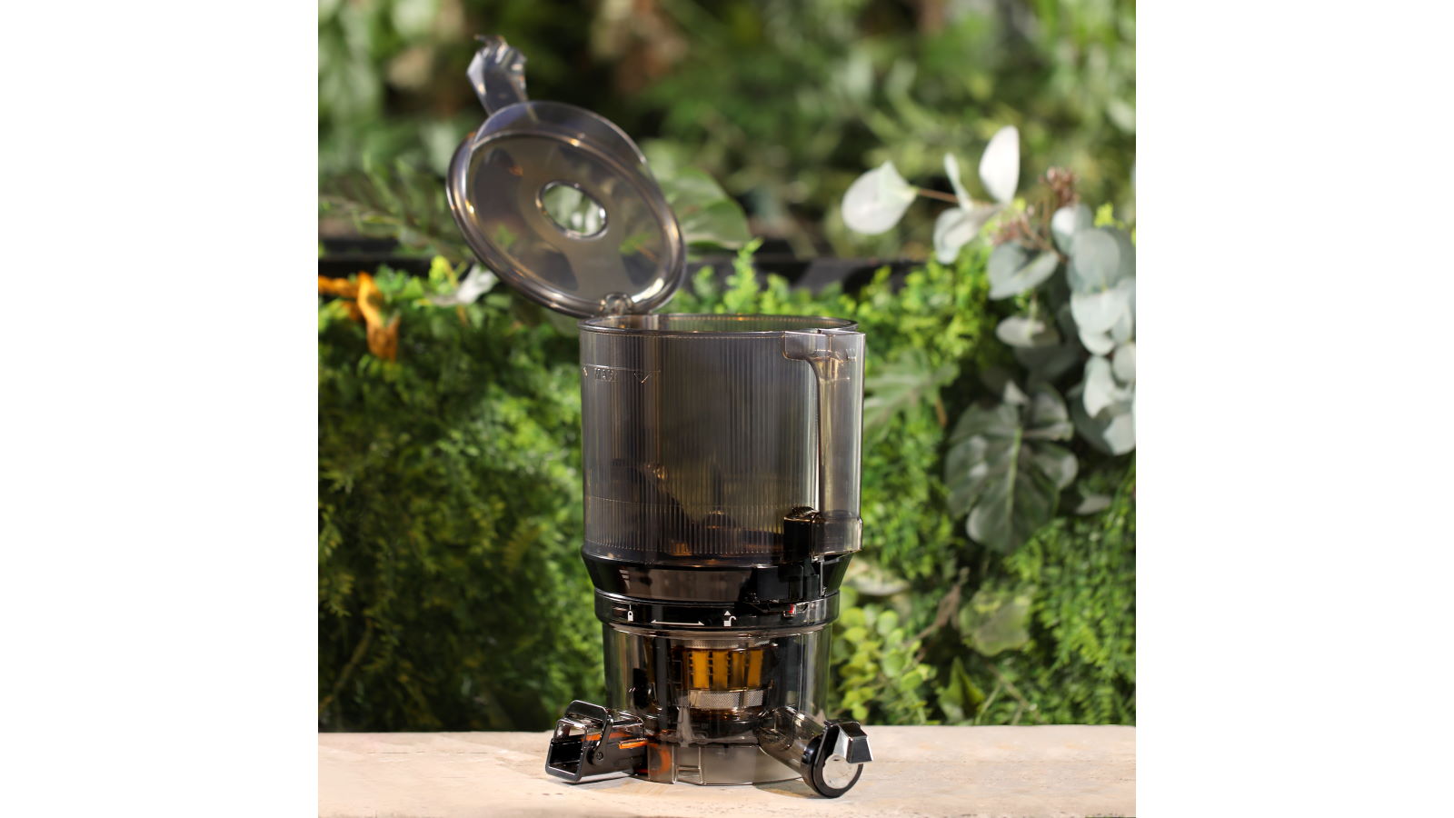 Kuvings AUTO10 Cold Press Juicer Matte Black Harvey Norman