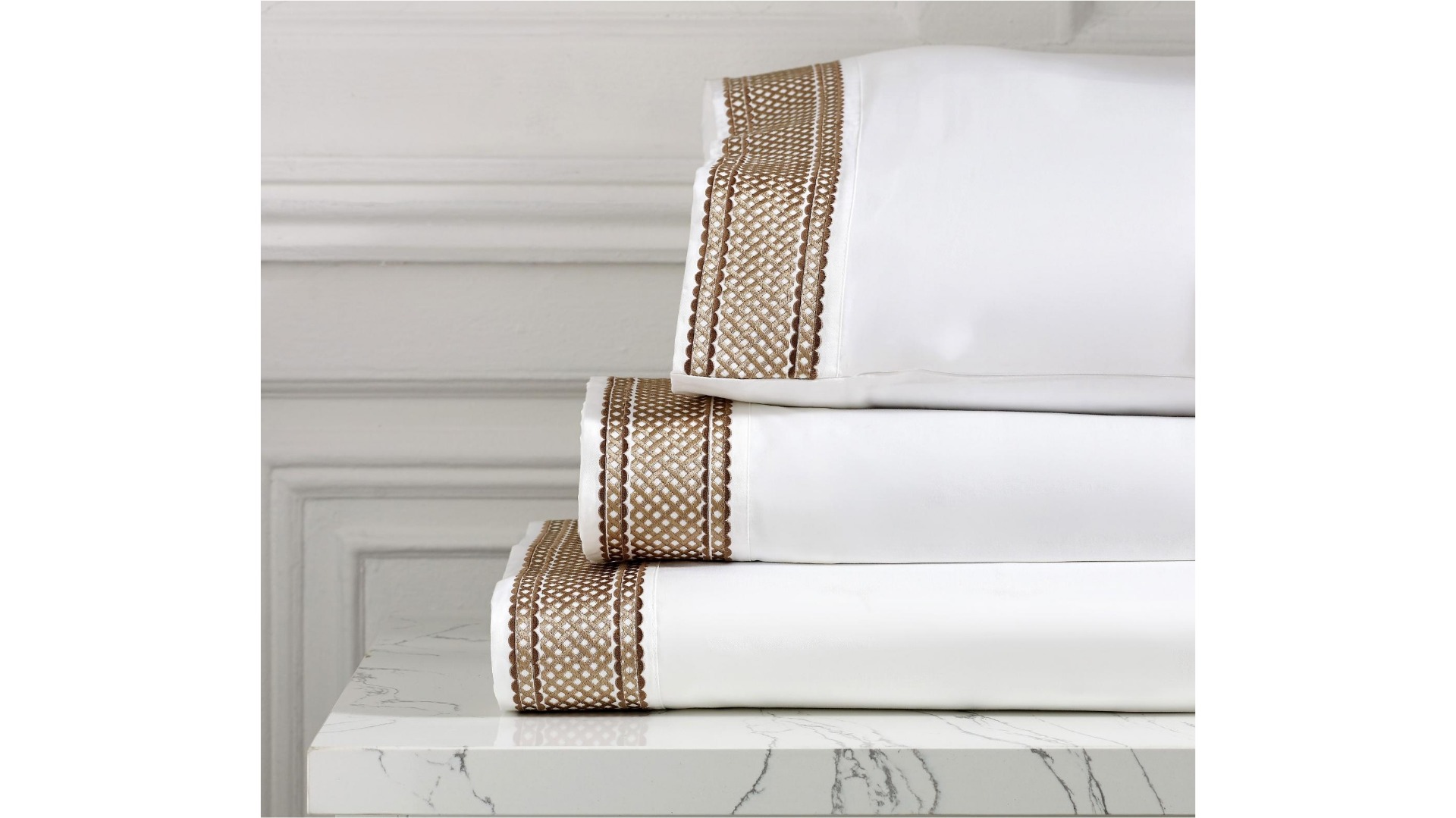 Victoria Gold Sheet Set - Super King
