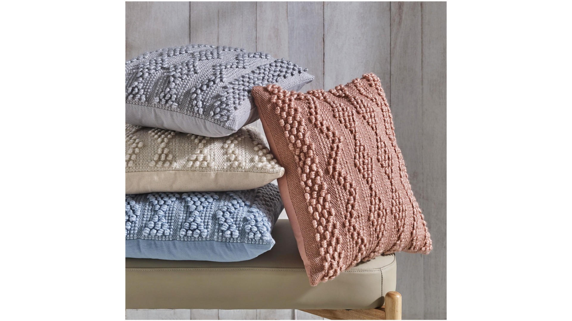 L'Avenue Clovelly Square Cushion