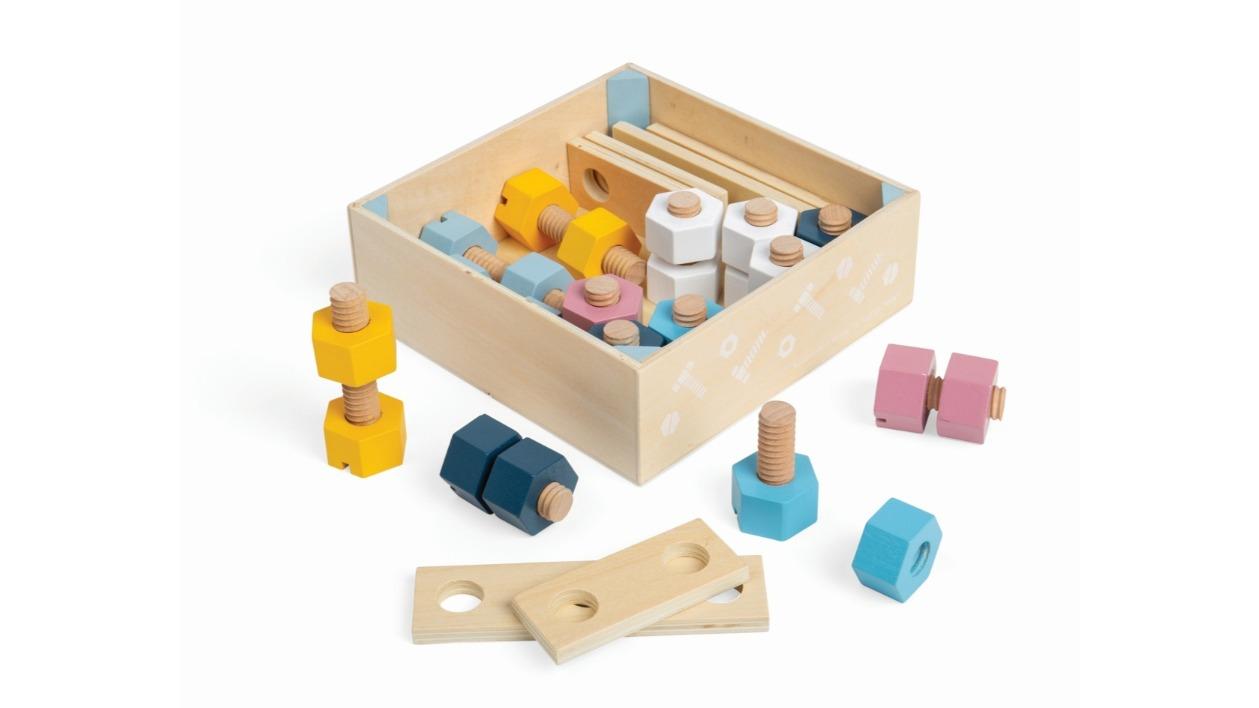 Bigjigs Toys Wooden Crate of Nuts and Bolts Pretend Play Toy - 3 year+