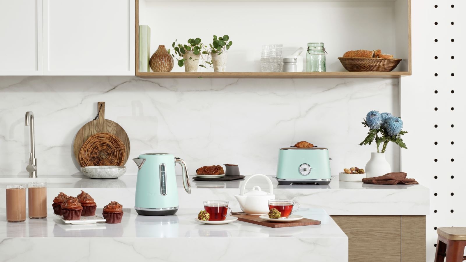 Breville The Soft Top Luxe 1.7L Kettle Mint Frosting Harvey Norman