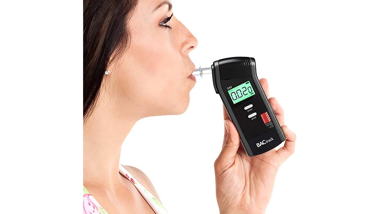 BACtrack S80 Pro Gen2 Breathalyser Harvey Norman