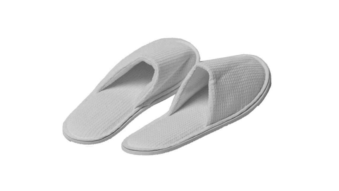Compass Pair of 100 Closed Toe Waffle Slip-on Slipper - White