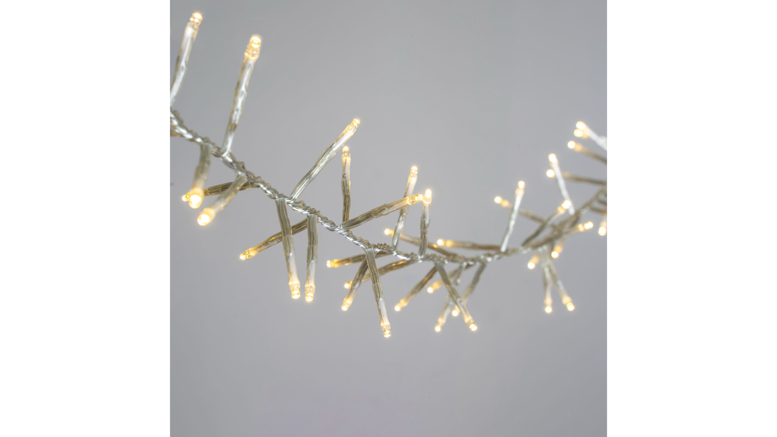 Lexi Lighting 2000 LED Connectable Cluster String Light - Warm White