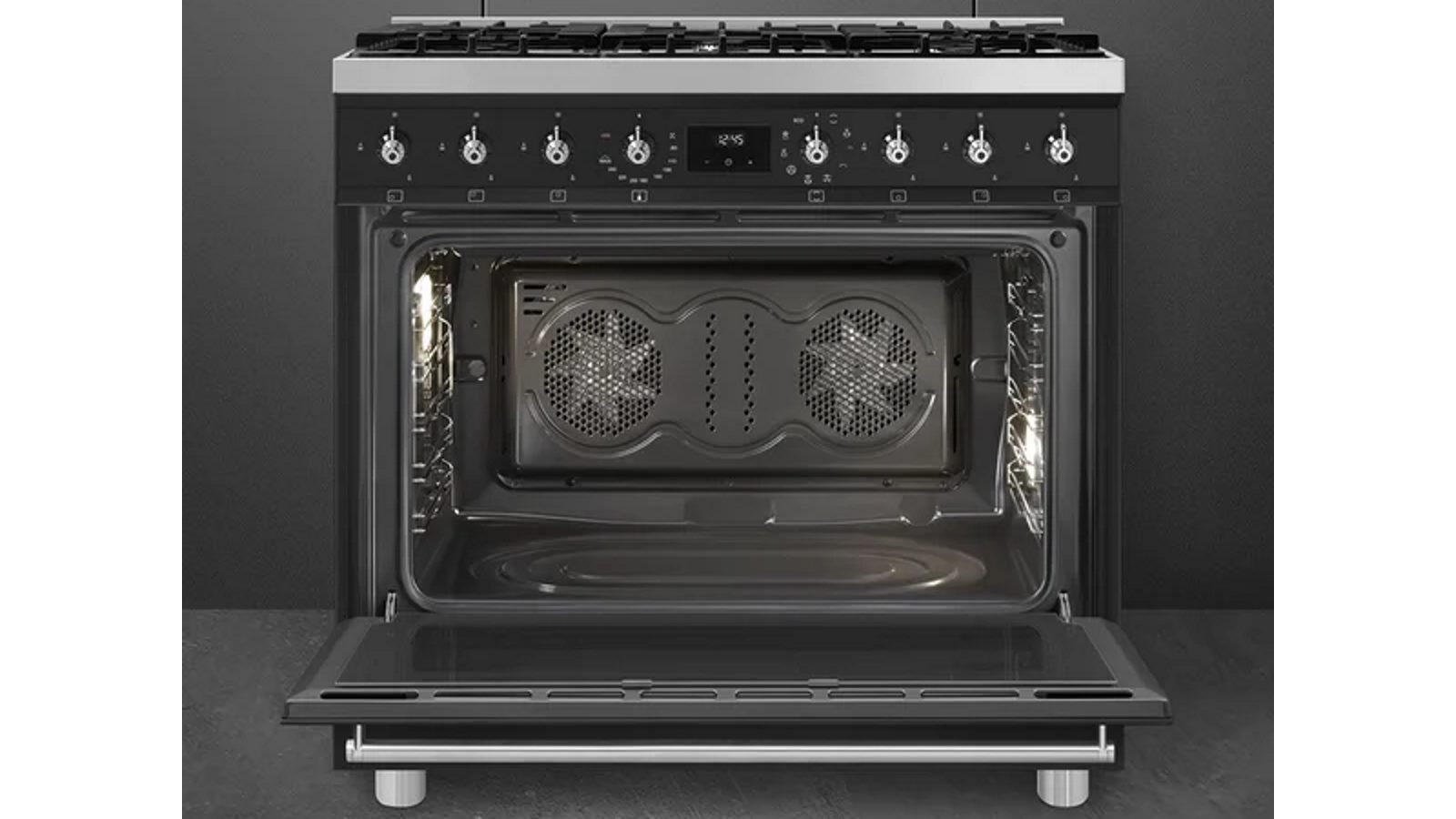 Smeg 900mm Classic Freestanding Cooker with Gas Cooktop Black