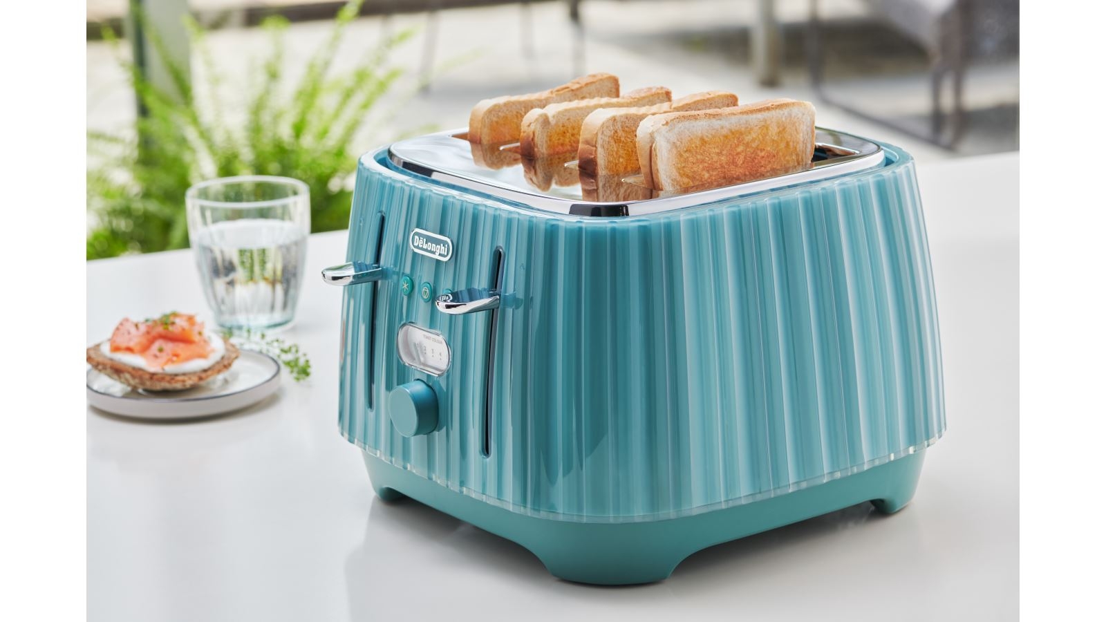 DeLonghi Ballerina 4 Slice Toaster Harvey Norman