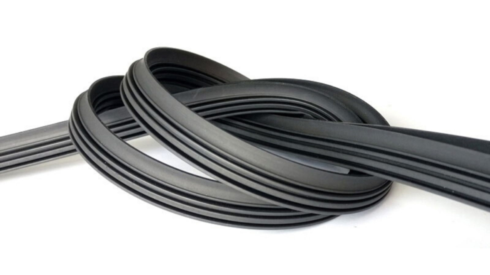 Acatana Pair of 22inch and 16inch Windscreen Wiper Blades for Ford Laser KJ KL KM 1994 1995 - 1998 