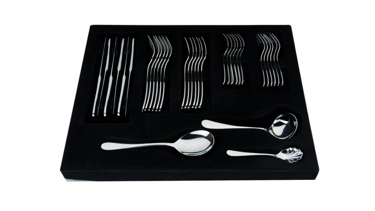 Dorsch 72 piece Rose Tableware Set