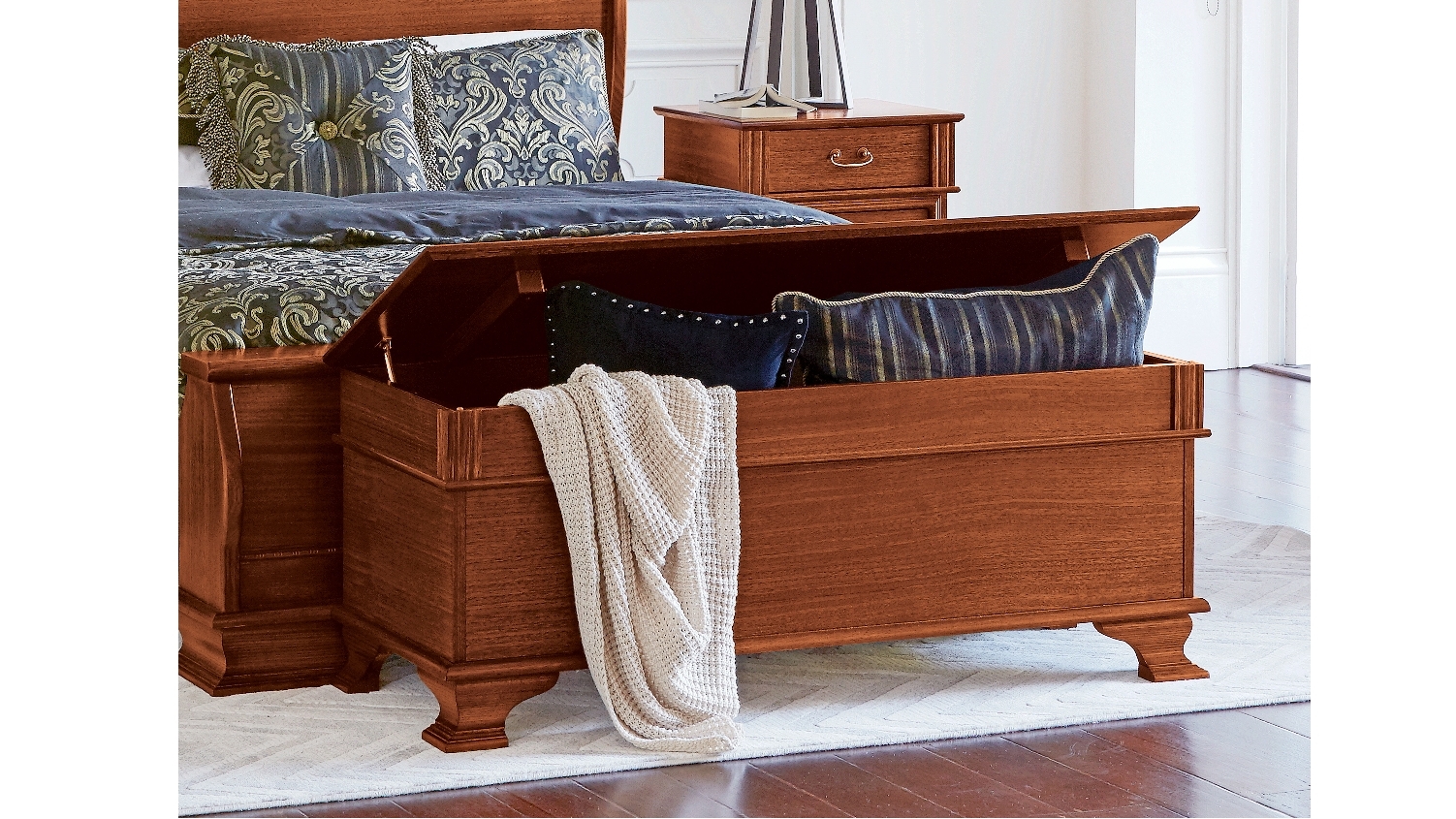 Emerson Doona Foot Bed Harvey Norman