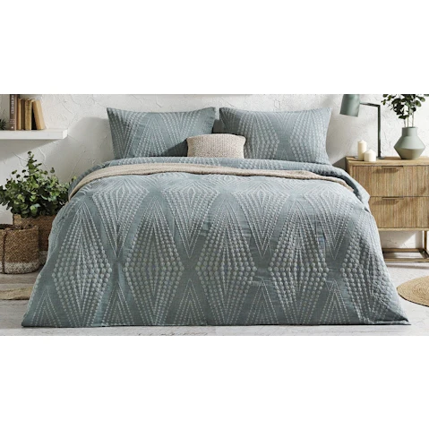 L'Avenue Ava Eucalyptus Jacquard Quilt Cover Set