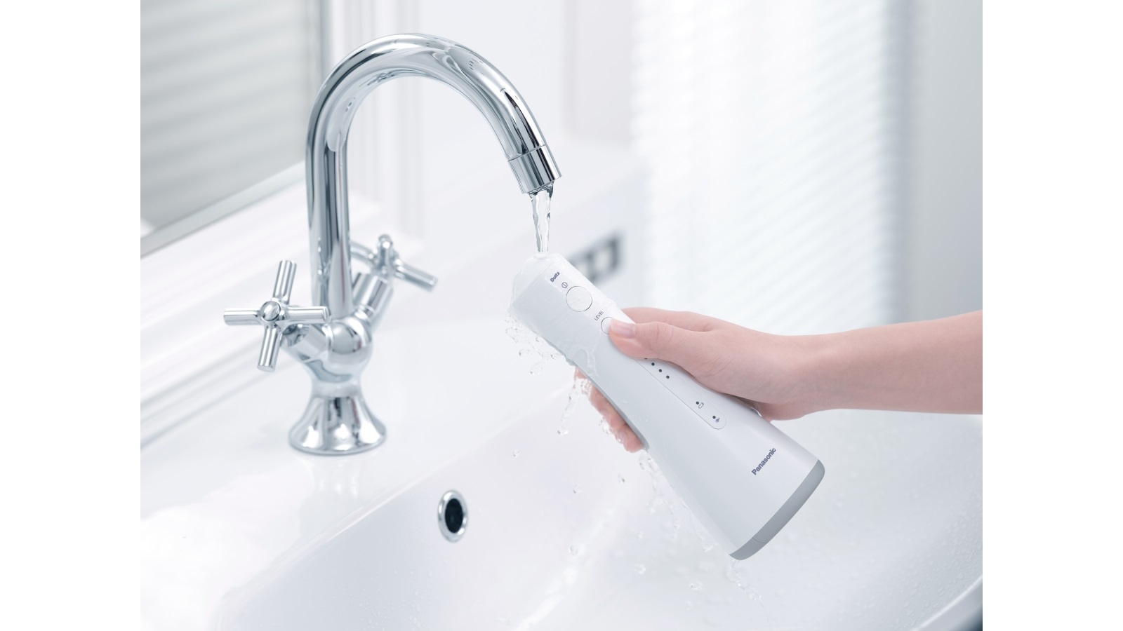 Panasonic Portable Ultrasonic Flosser Harvey Norman