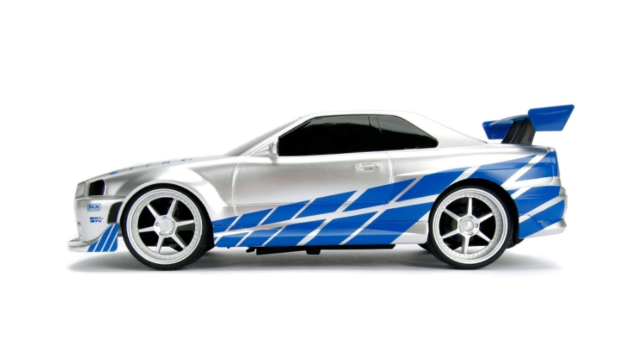 Nissan skyline rc car online