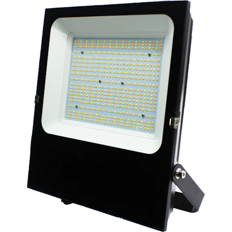 Lawell 100/150/200W Tri-Coloured Floodlight