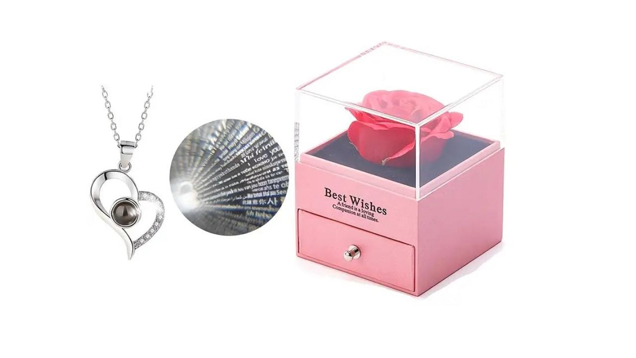 TM Romantic Heart Necklace and Rose Soap Set - Pink