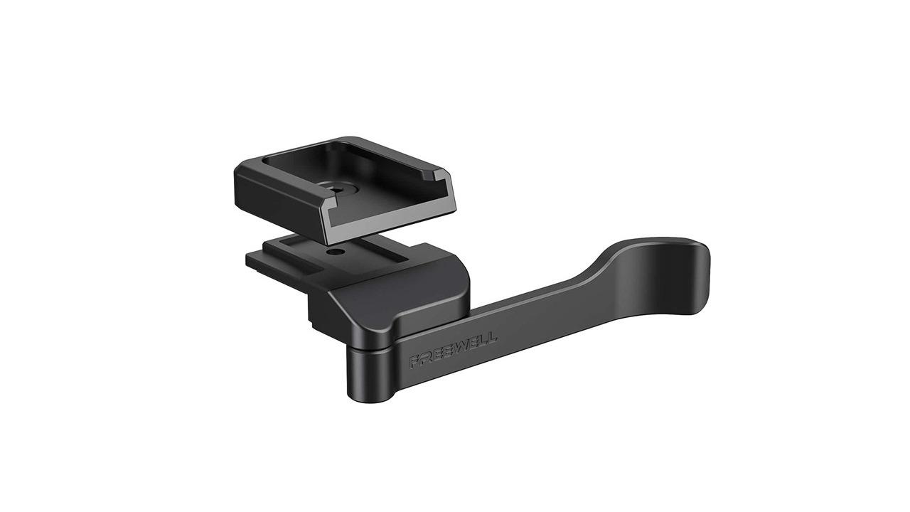 Freewell Thumb Grip with Cold Shoe Mount for Sony RX1R III - Black