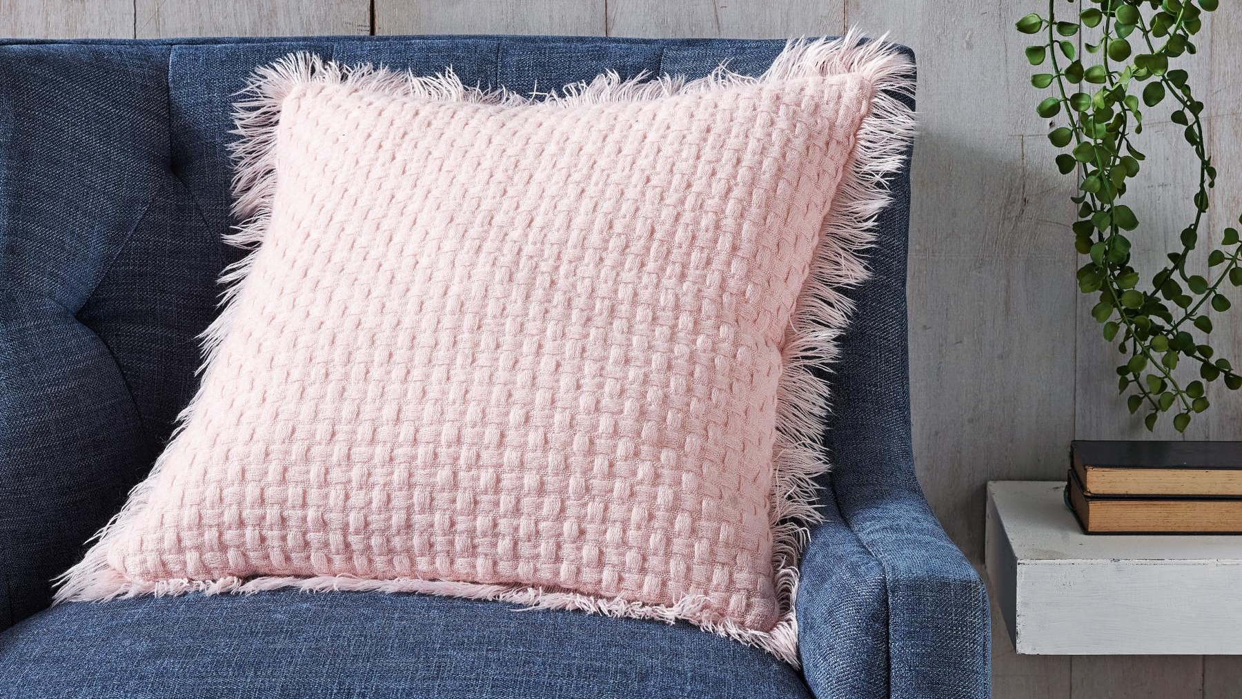 L'Avenue Summer Blush Cushion
