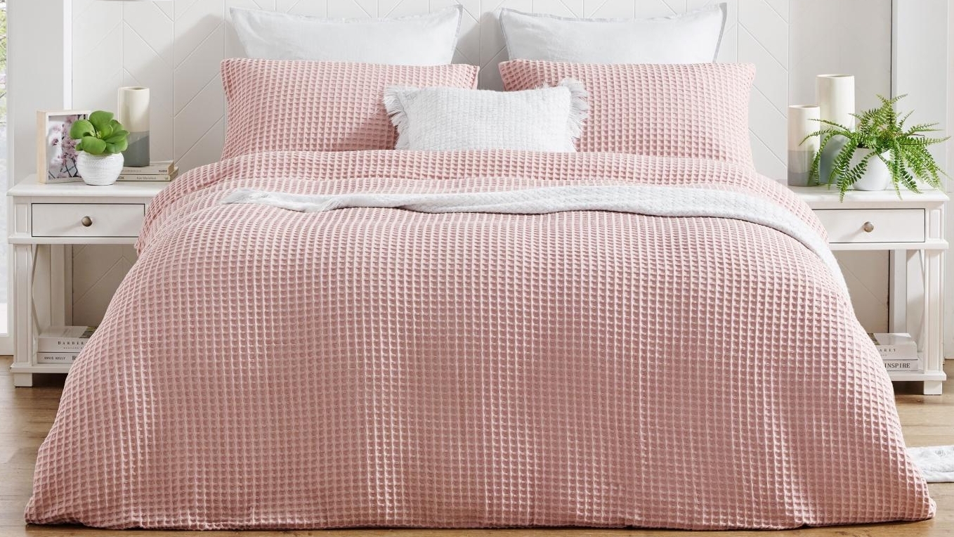 L'Avenue Easton Rose Quilt Cover Set - Single