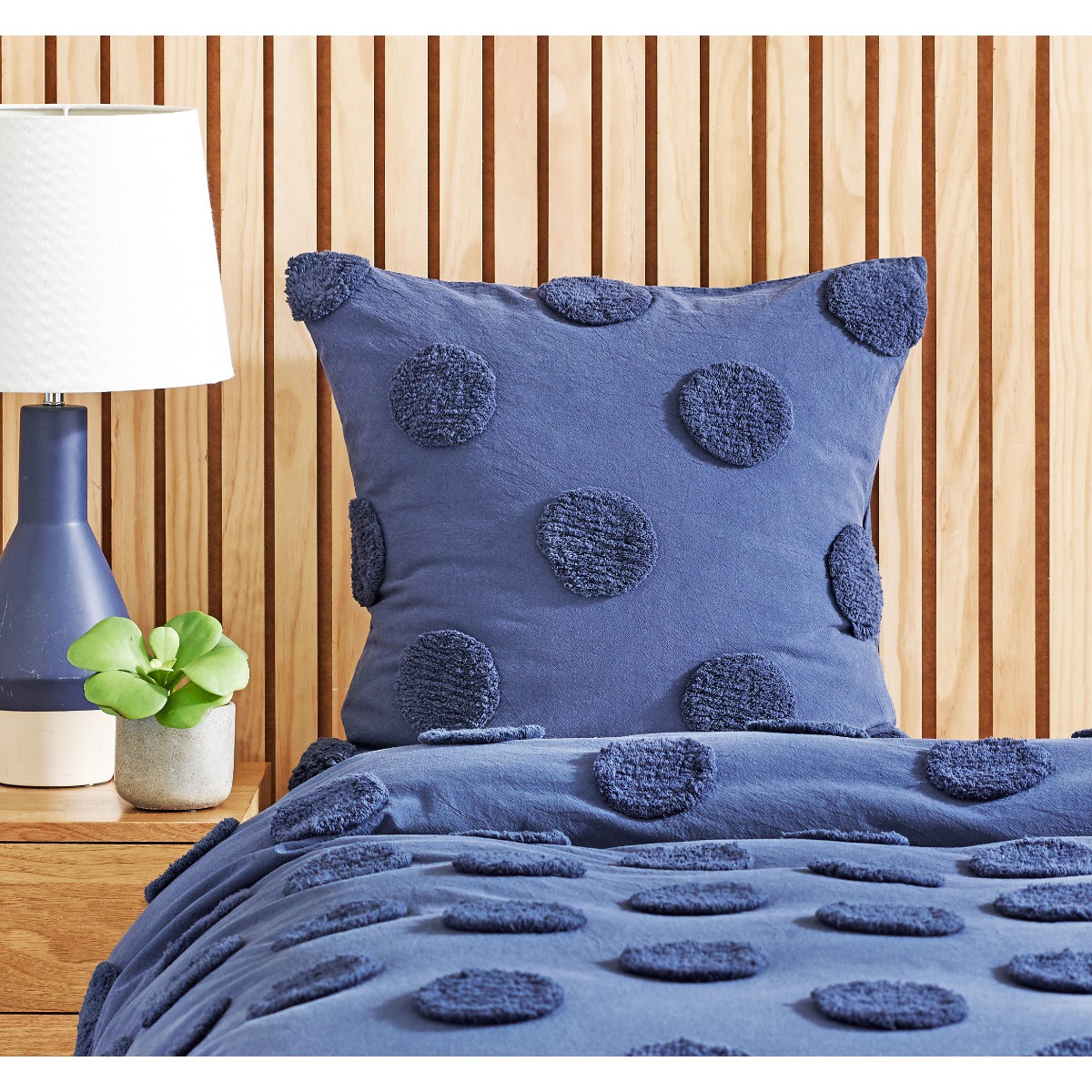 L'Avenue Harley Navy Cushion 
