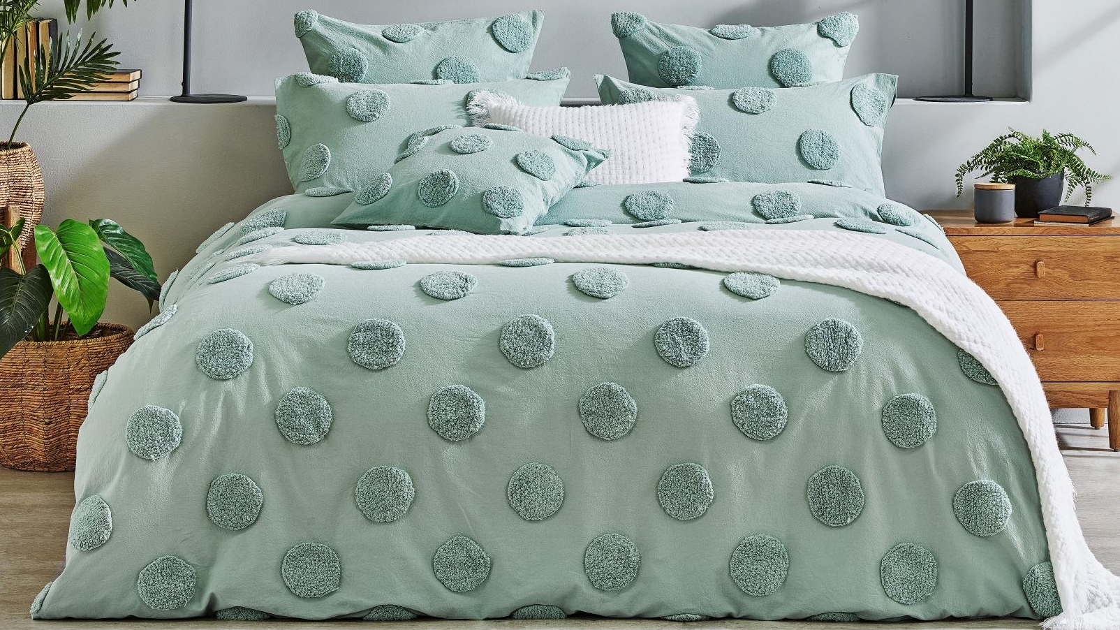 L'Avenue Harley Seafoam Quilt Cover Set