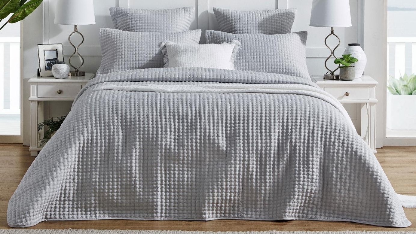 L'Avenue Sasha Silver Coverlet Set