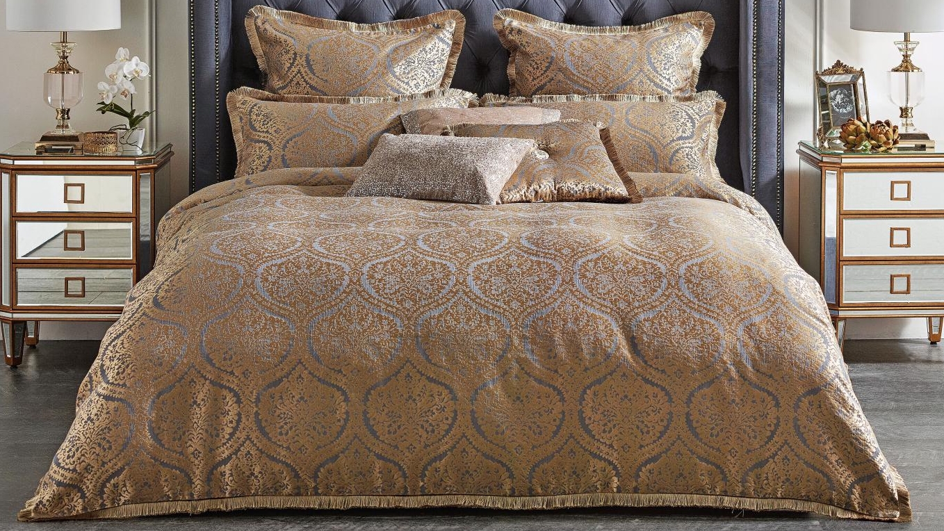 Baroque Gold Quilt Cover Set - Queen