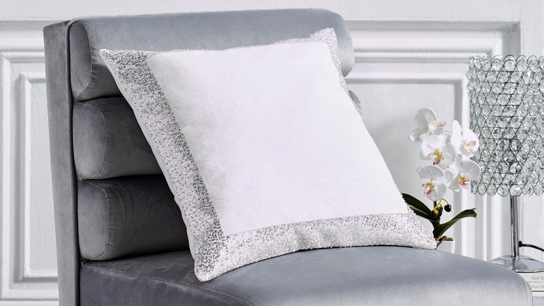 Telio White Square Cushion