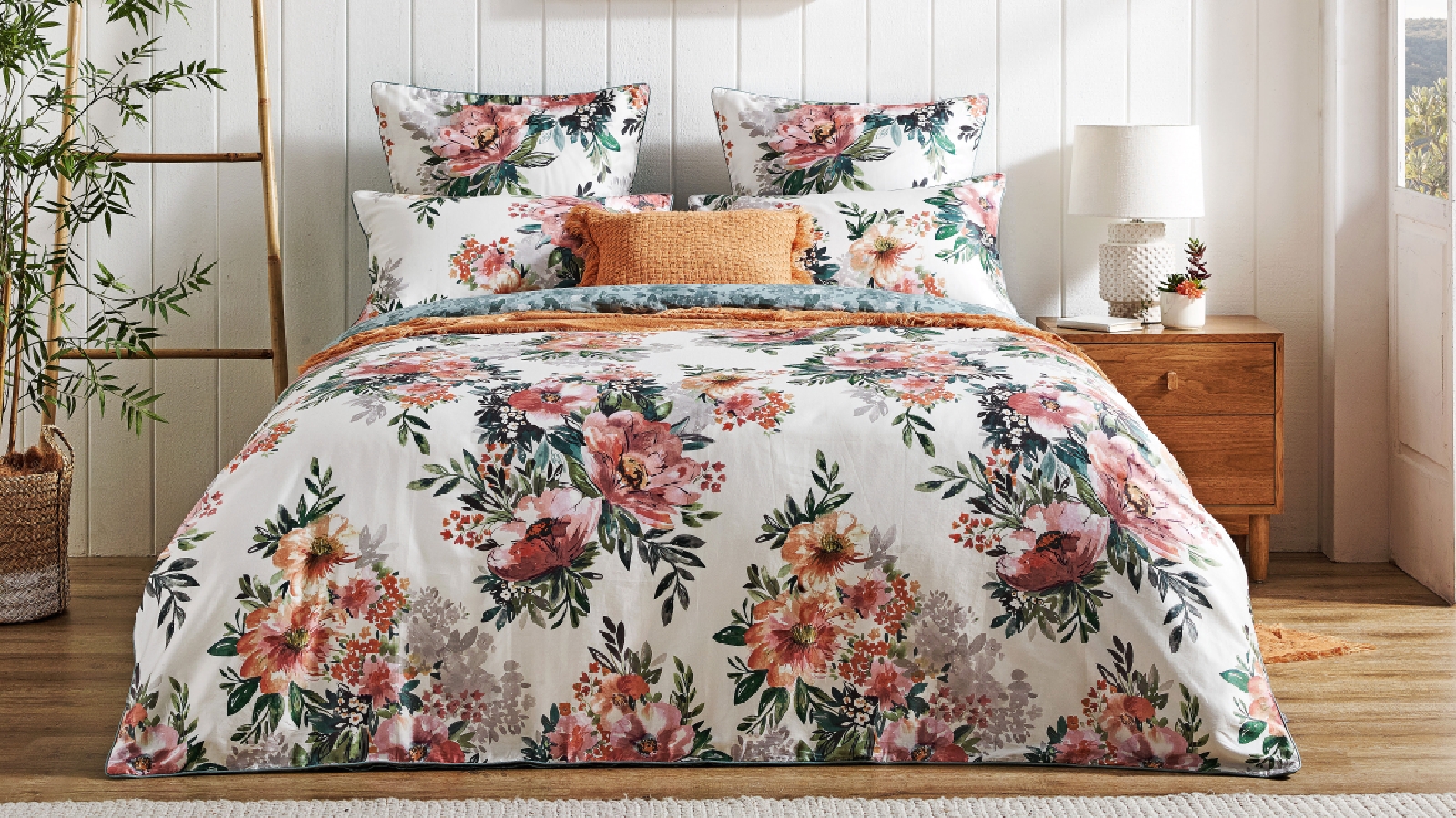 Chloe Quilt Cover Set - Super King