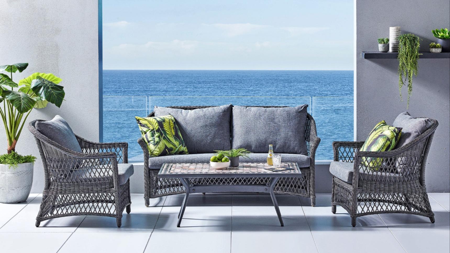 Madrid 4-Piece Outdoor Lounge Setting