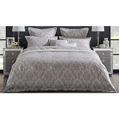 L'Avenue Luxury Daphne Silver Quilt Cover Set - Queen