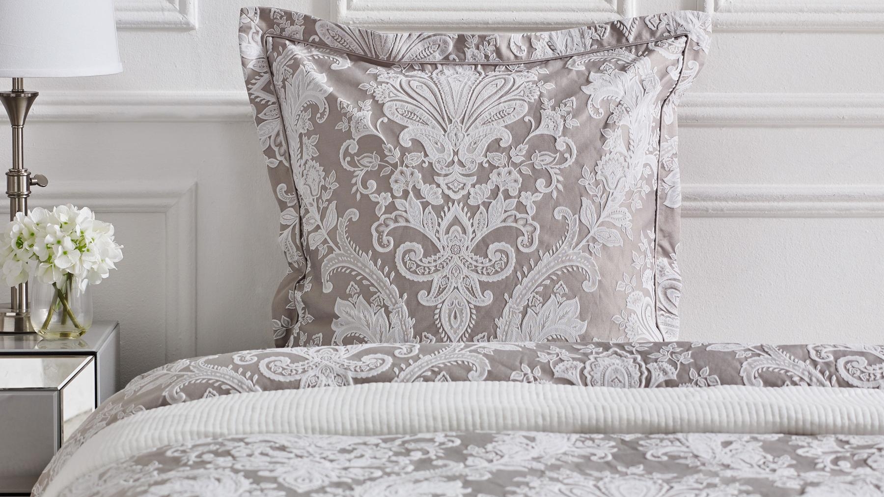 L'Avenue Luxury Elizabeth Oyster European Pillowcase