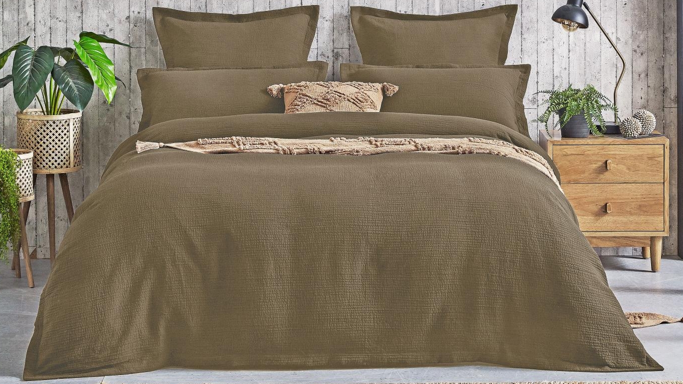 L'Avenue Memphis Olive Quilt Cover Set - Double