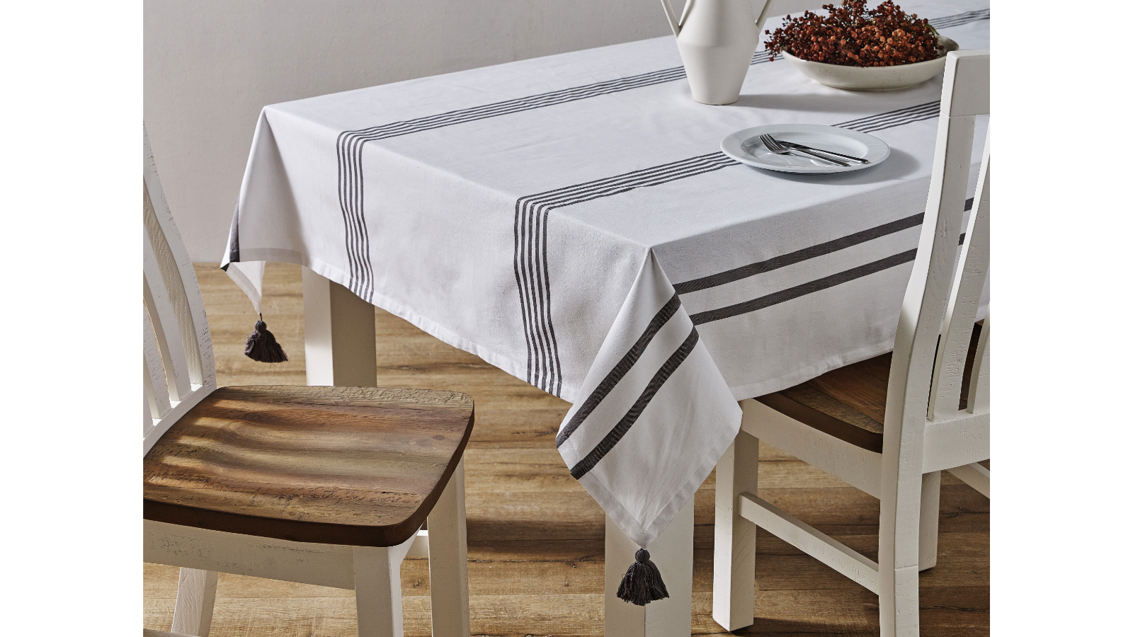 L'Avenue Cancun Charcoal Tablecloth Set - 160 x 300cm
