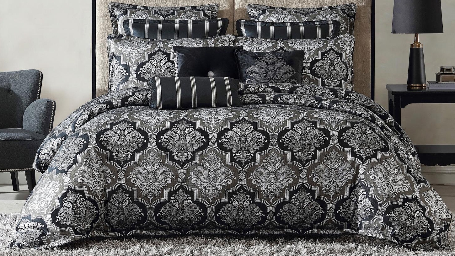 Chamonix Silver Quilt Cover Set - Super King
