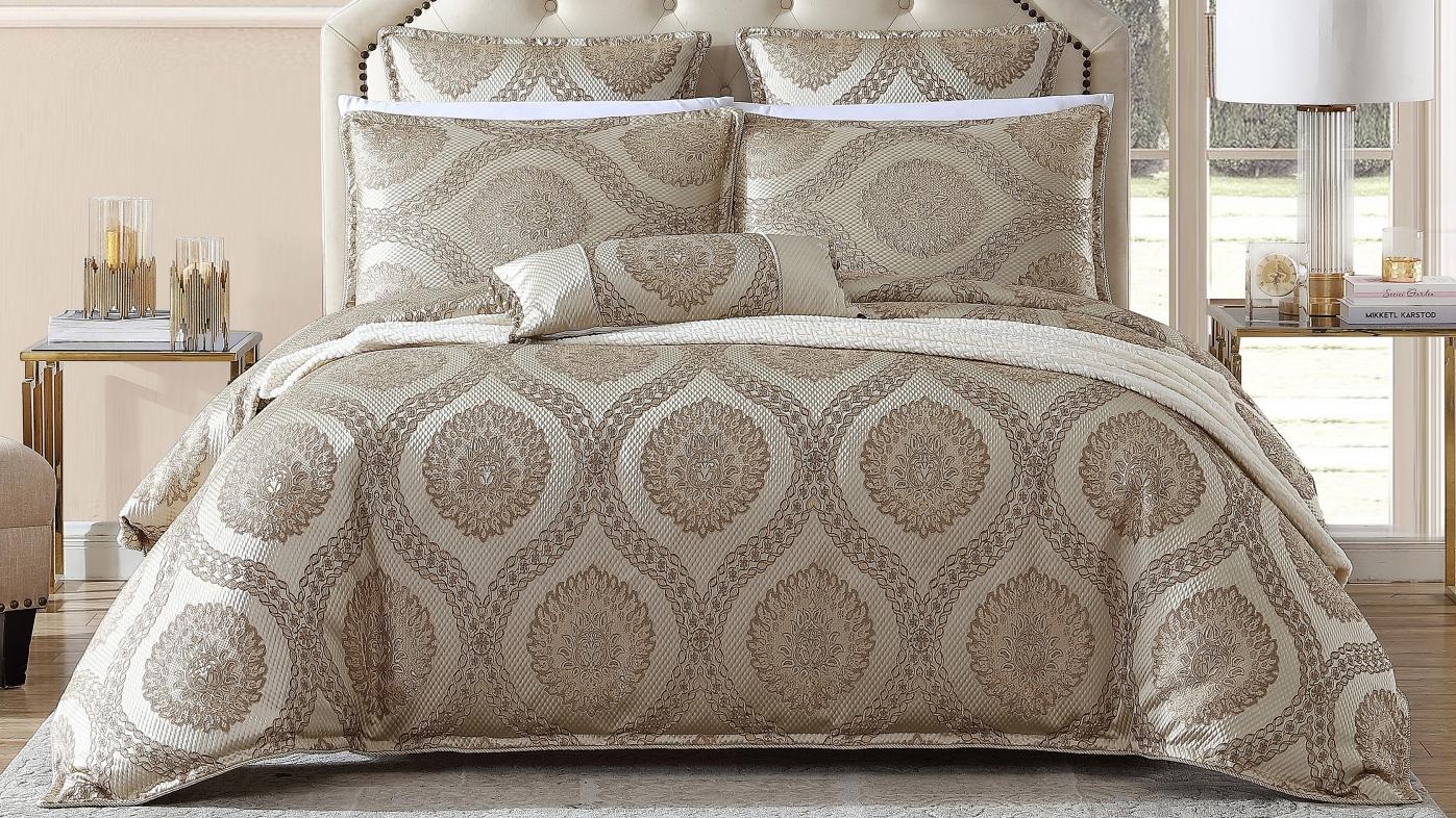 Sistine Gold Quilt Cover Set - Queen