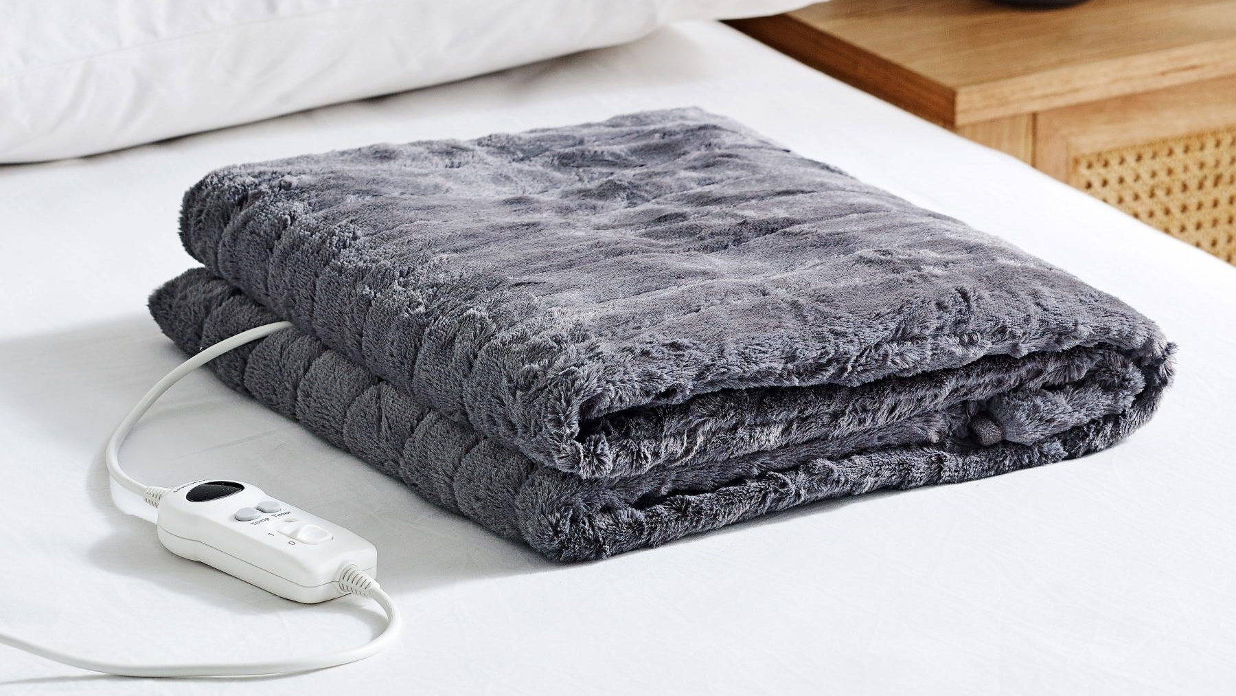 Silver Cosy Electric Heated Blanket Throw Fleece With Adjustable