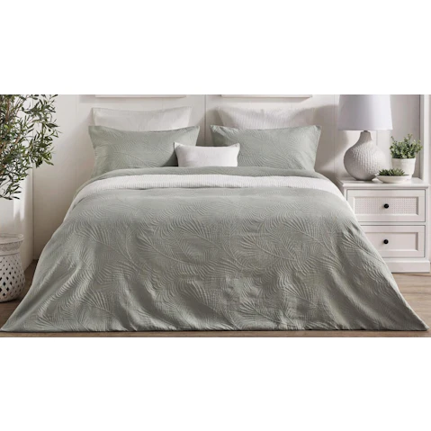 L'Avenue Elk Sage Quilt Cover Set - Double