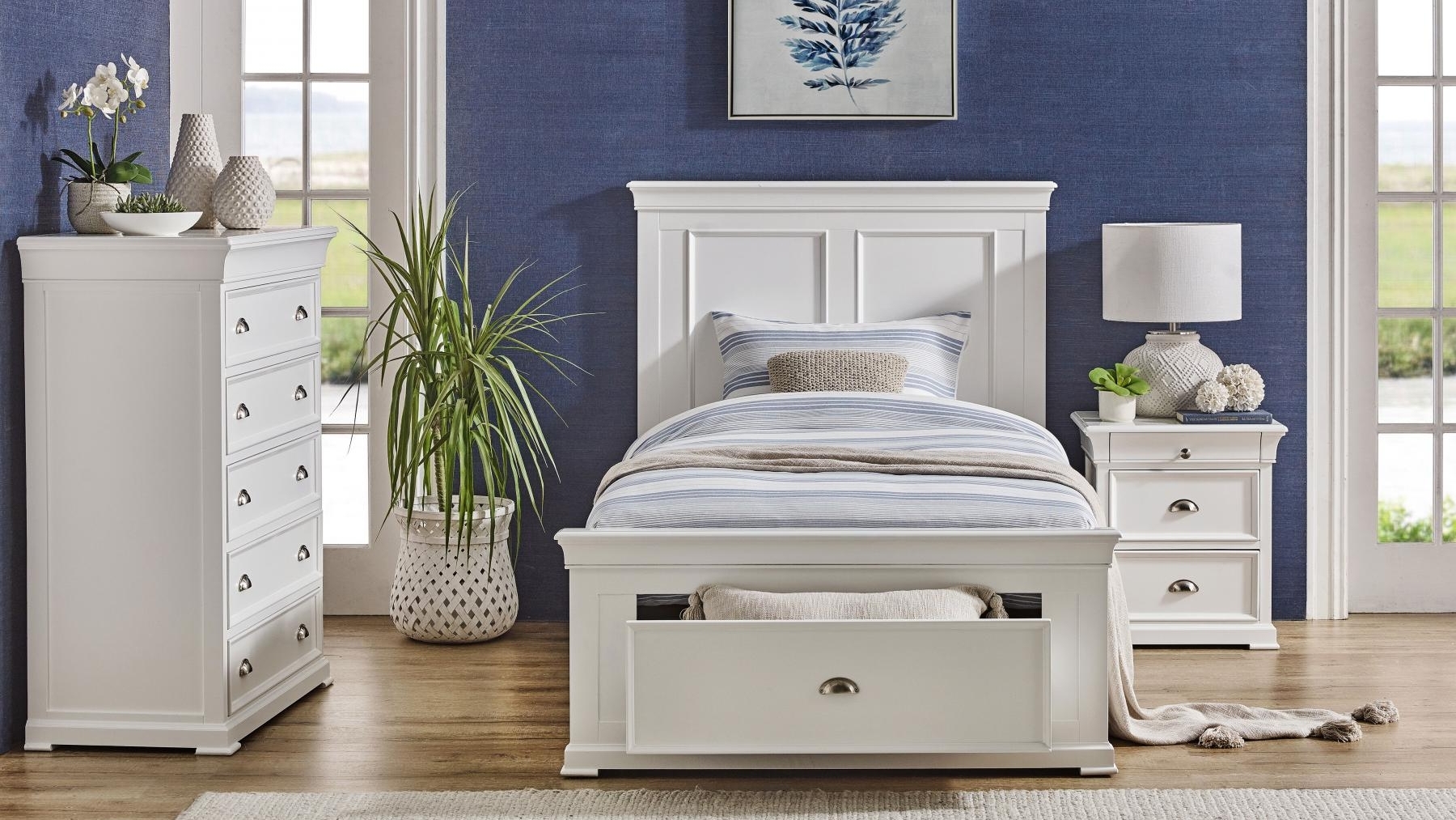 Regency Bed with Drawers