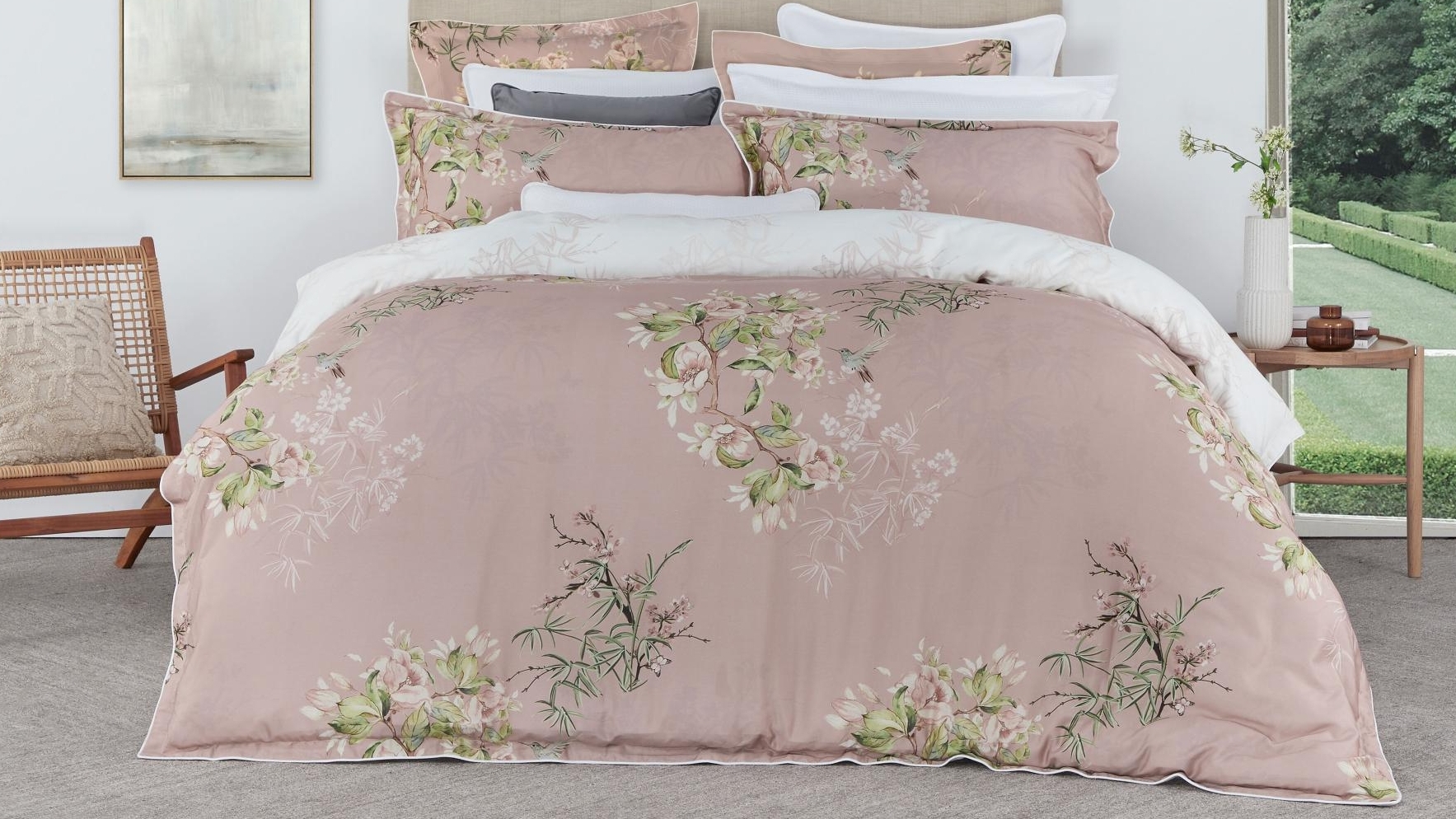 Mizumi Blush Quilt Cover Set - Super King