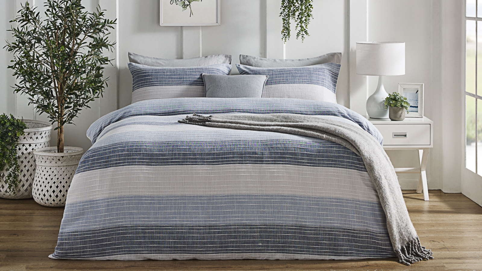 L'Avenue Walker Blue Quilt Cover Set Super King Harvey Norman