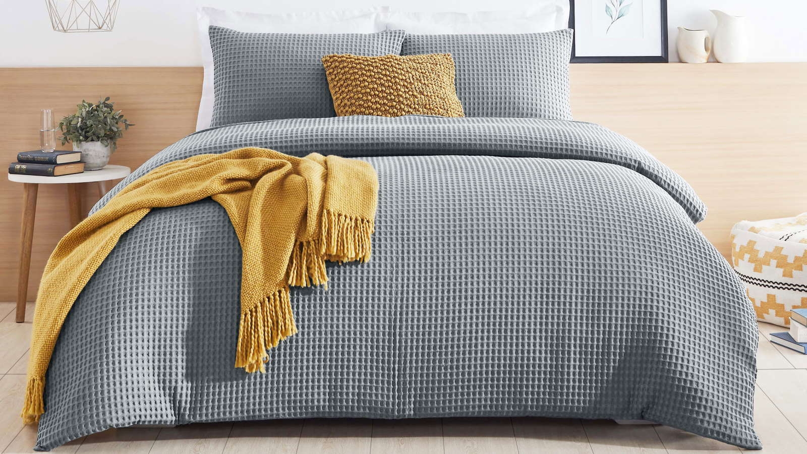 Chunky Waffle Gunmetal Quilt Cover Set - Single