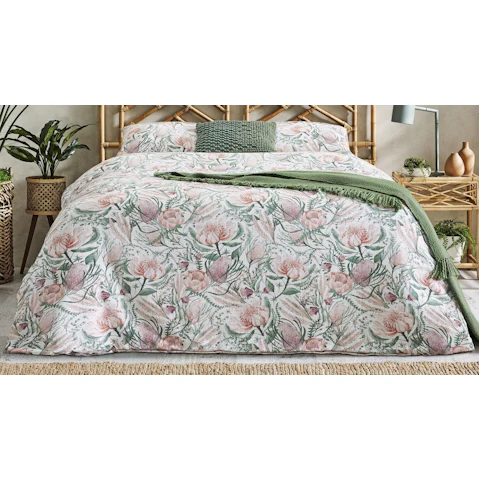 L'Avenue Banksia Quilt Cover Set