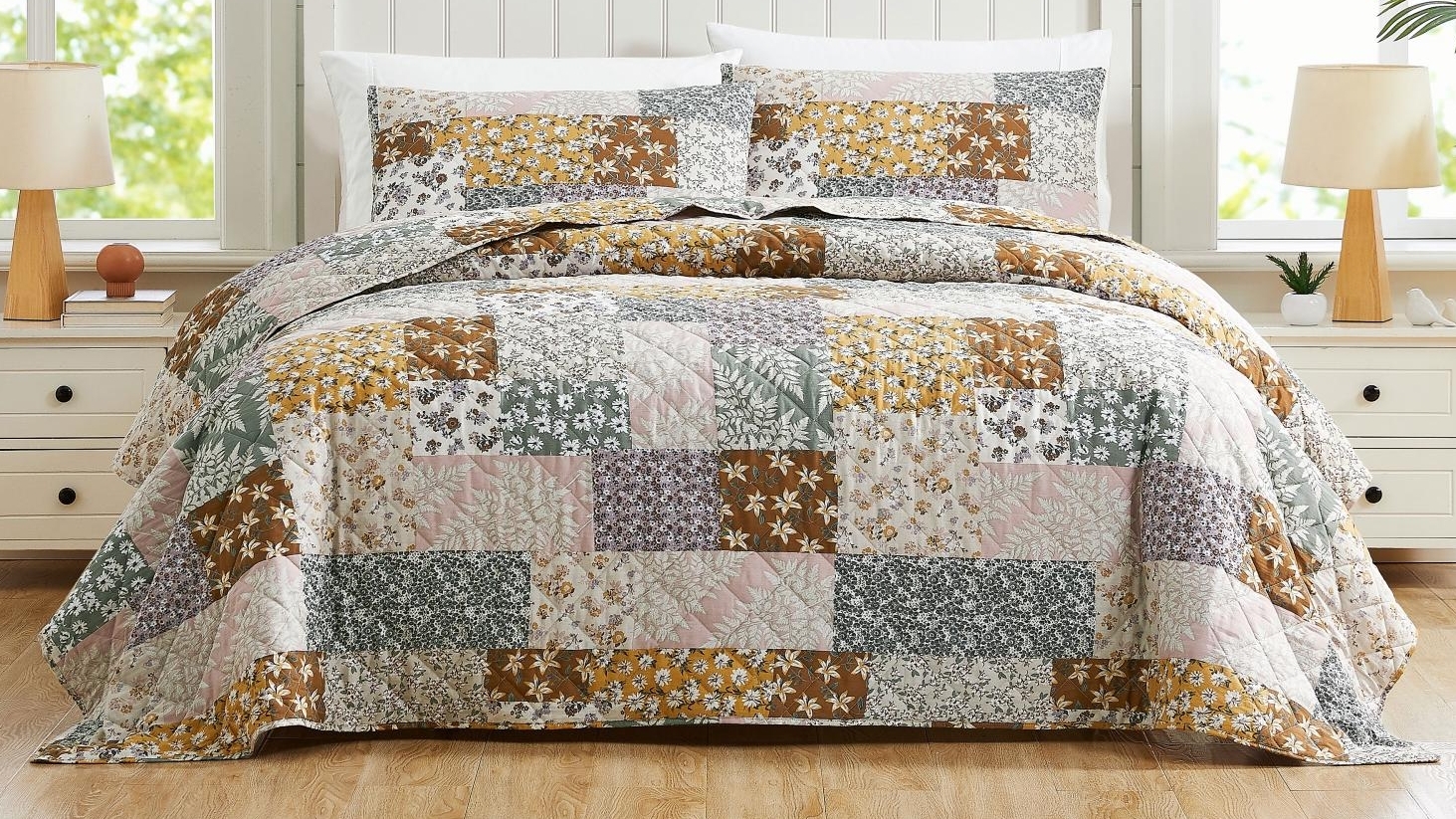 L'Avenue Tuscan Coverlet Set - Queen/King