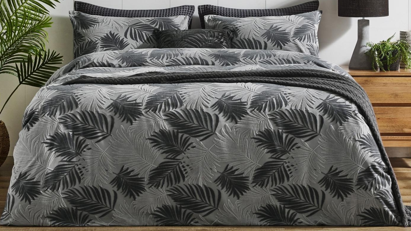 L'Avenue Luxury Jardin Palm Quilt Cover Set - King