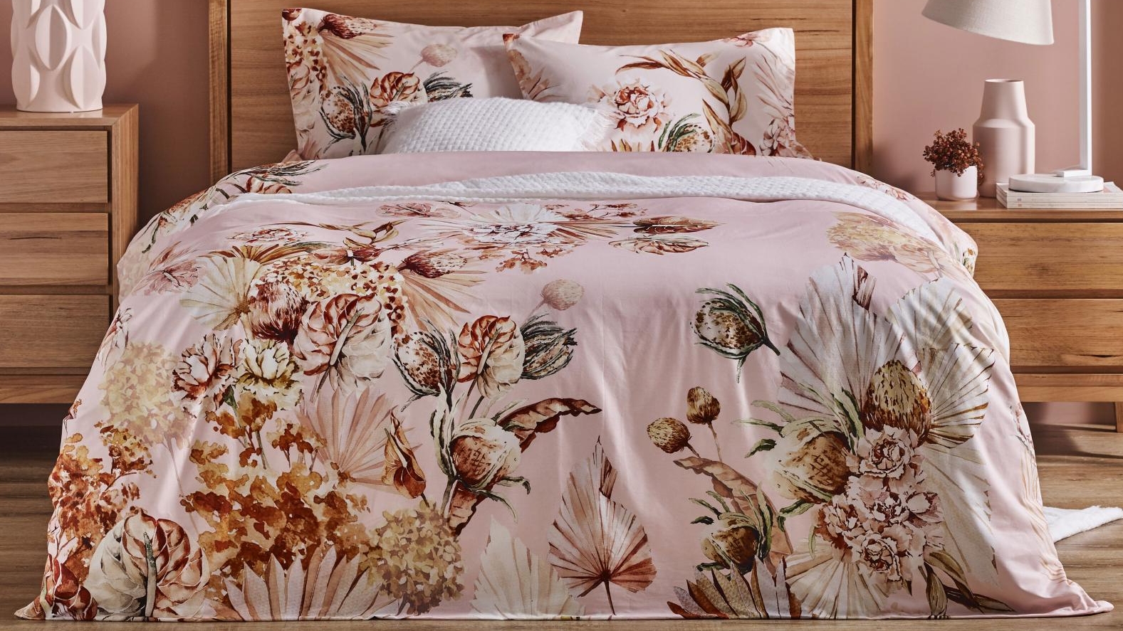 L'Avenue Monica Quilt Cover Set - Double