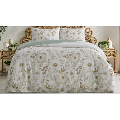 L'Avenue Martha Quilt Cover Set