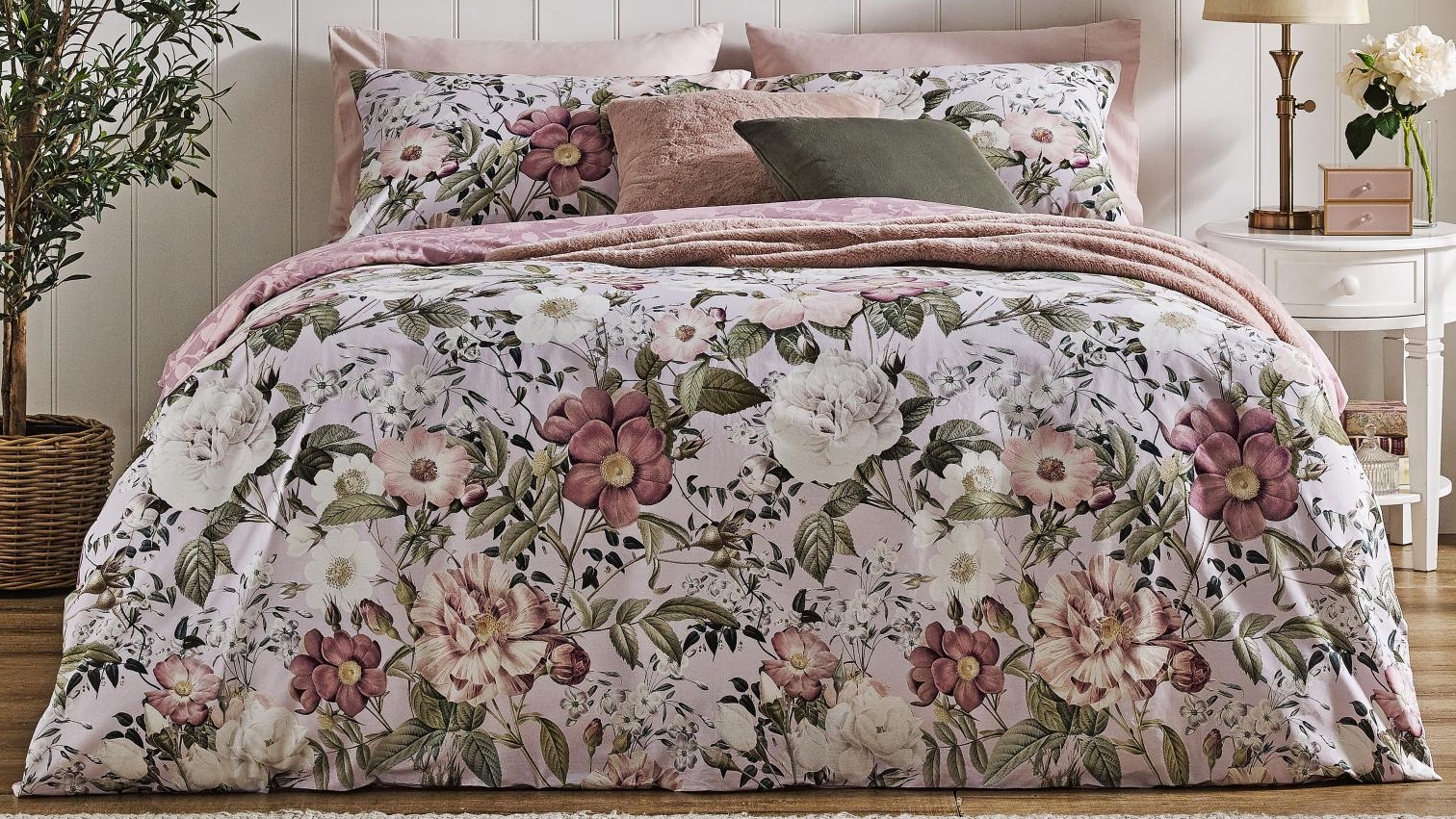 L'Avenue Lavender Rose Quilt Cover Set - King